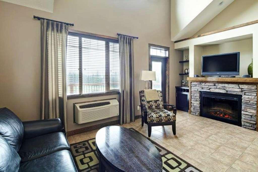 Bighorn Meadows Resort เรเดียมฮอตสปริงส์ ห้อง รูปภาพ