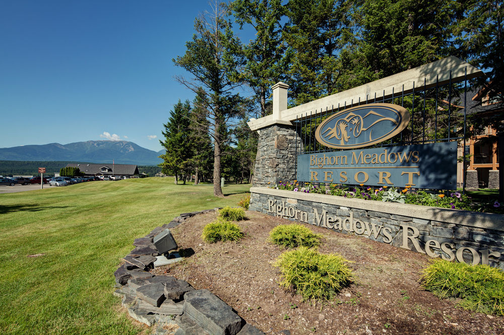 Bighorn Meadows Resort เรเดียมฮอตสปริงส์ ภายนอก รูปภาพ